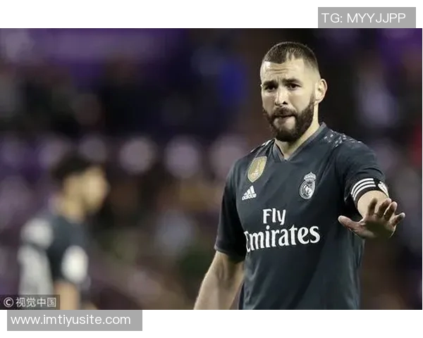 本泽马回应传闻称要求吉达联合签索拉里纯属记者幻想