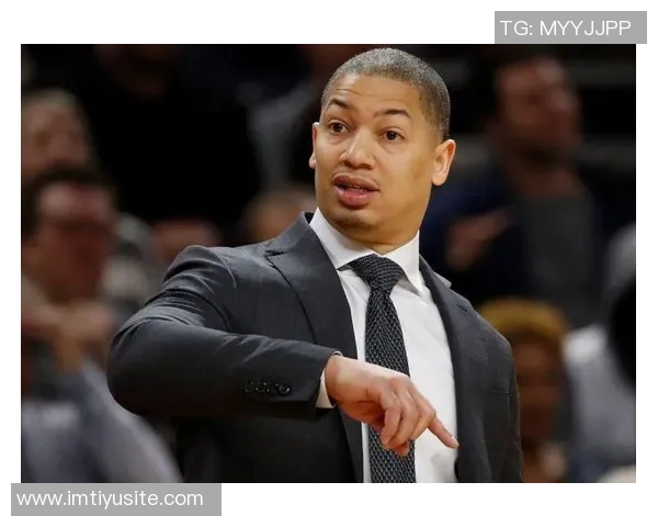 比尔复出首战表现平平教练卢透露其仍受出场时间限制